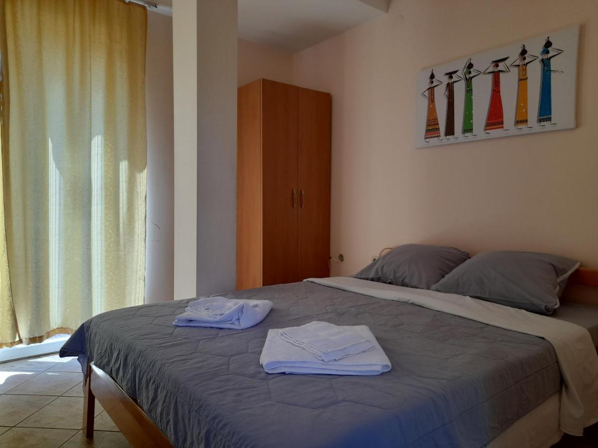 Bato Rooms Peštani Exteriér fotografie