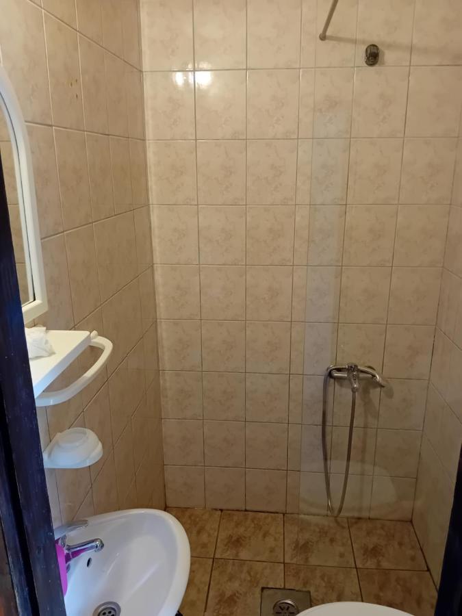 Bato Rooms Peštani Exteriér fotografie