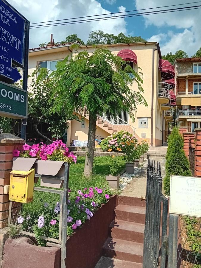 Bato Rooms Peštani Exteriér fotografie